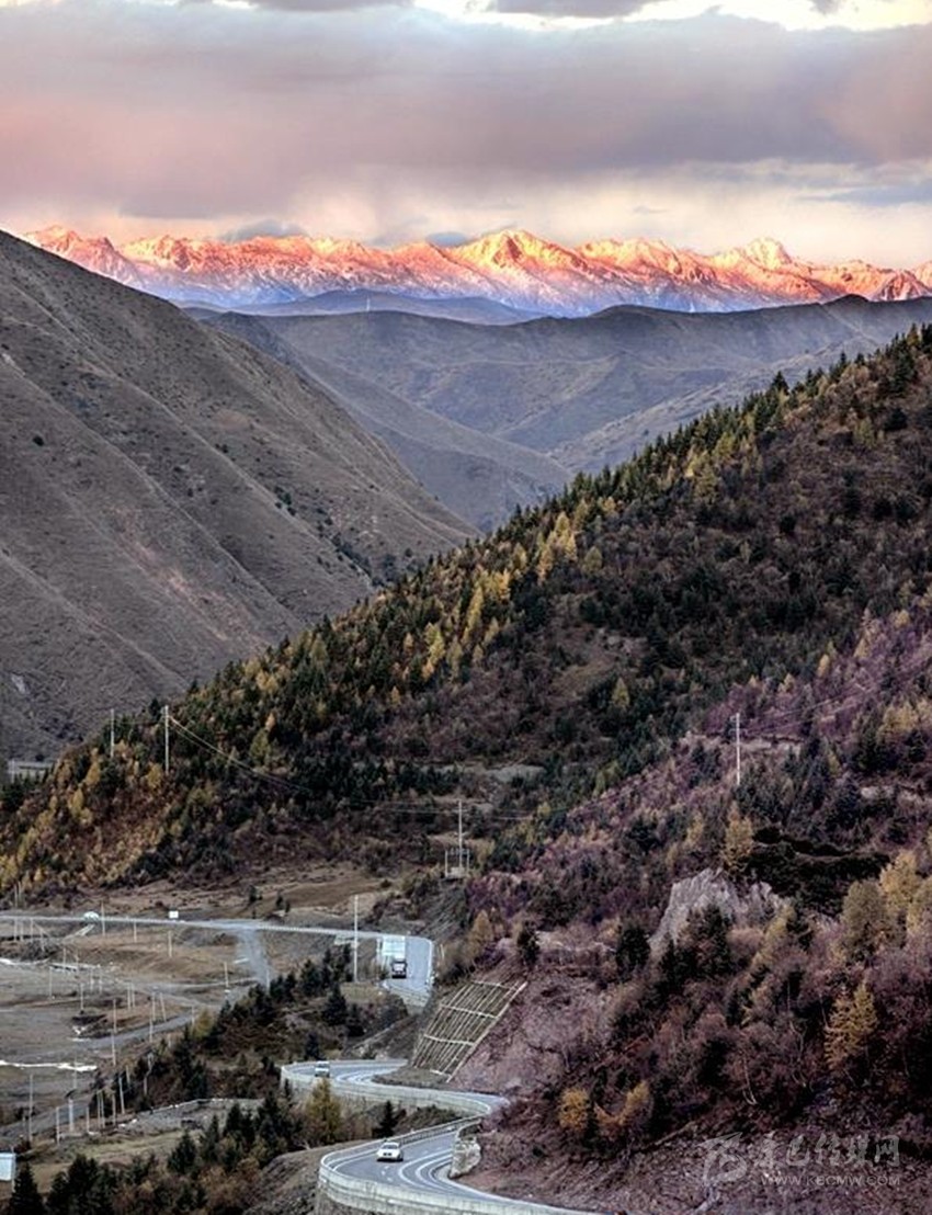公路都這么美，你在川西高原到底錯過了多少風景？