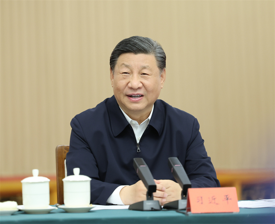 2024年5月23日下午，中共中央總書(shū)記、國(guó)家主席、中央軍委主席習(xí)近平在山東省濟(jì)南市主持召開(kāi)企業(yè)和專(zhuān)家座談會(huì)并發(fā)表重要講話。新華社記者 鞠鵬 攝